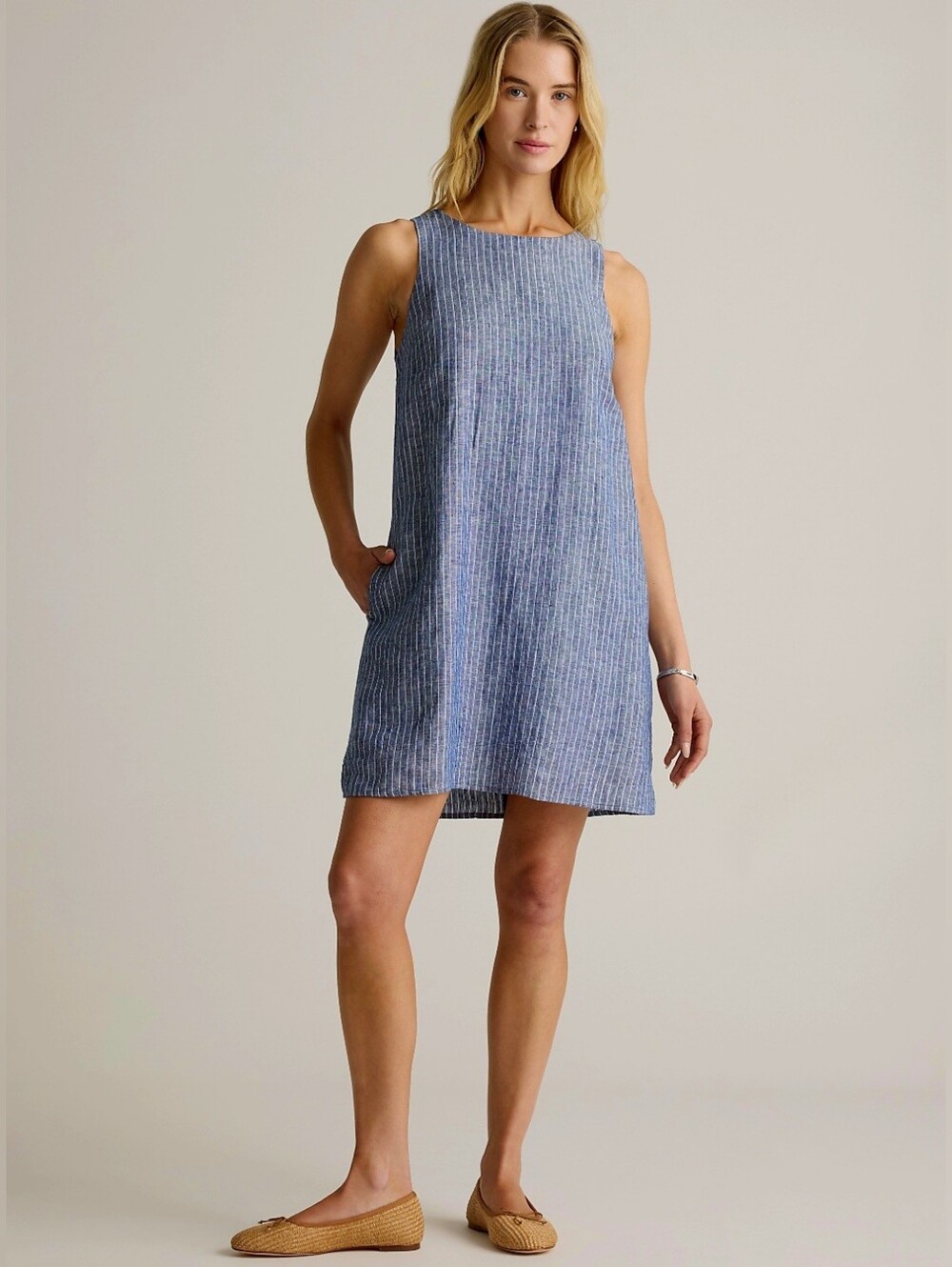 NWT Quince 100% Europeon Linen Tank Dress Blue Chambray Stripe Size XL SOLD OUT